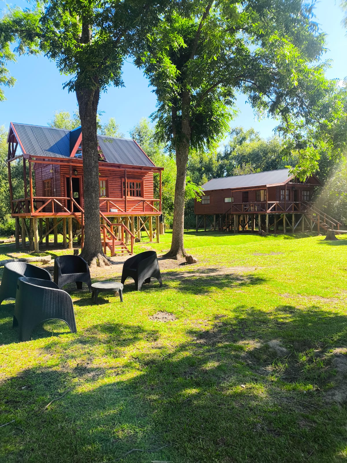 CABAÑAS ISLA ESPERANZA